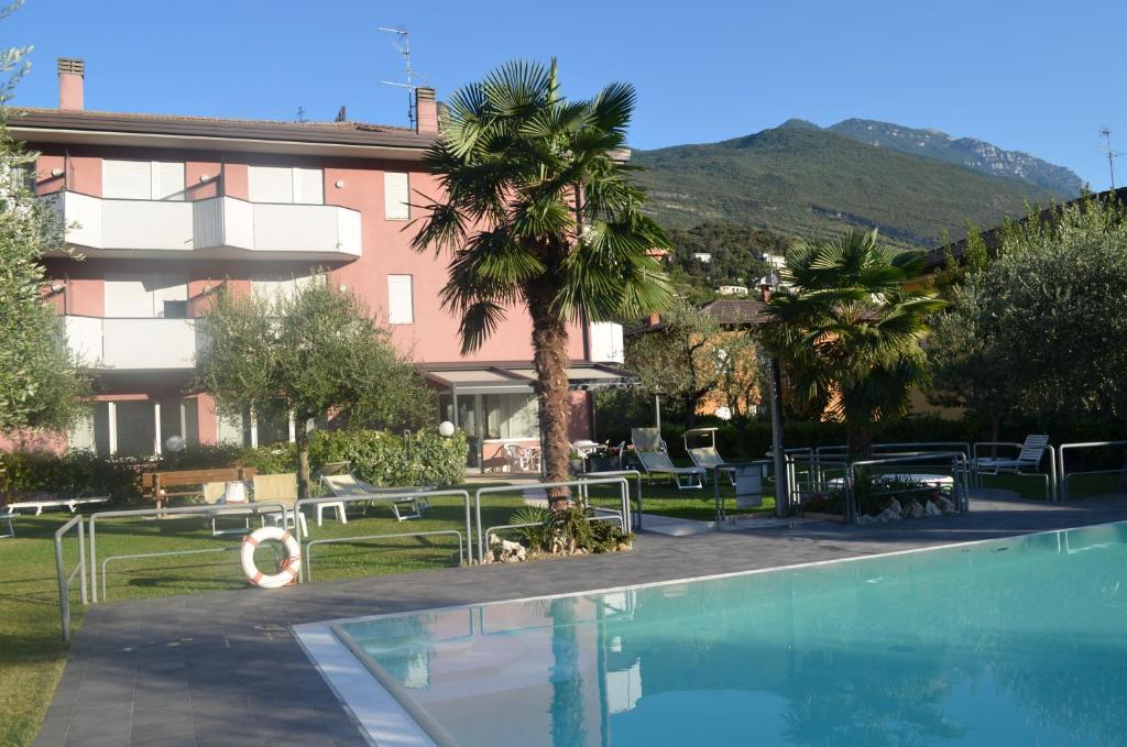 Park Hotel Eden Torbole Sul Garda Exteriér fotografie