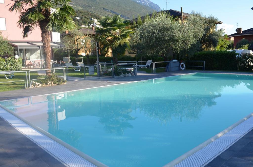 Park Hotel Eden Torbole Sul Garda Exteriér fotografie